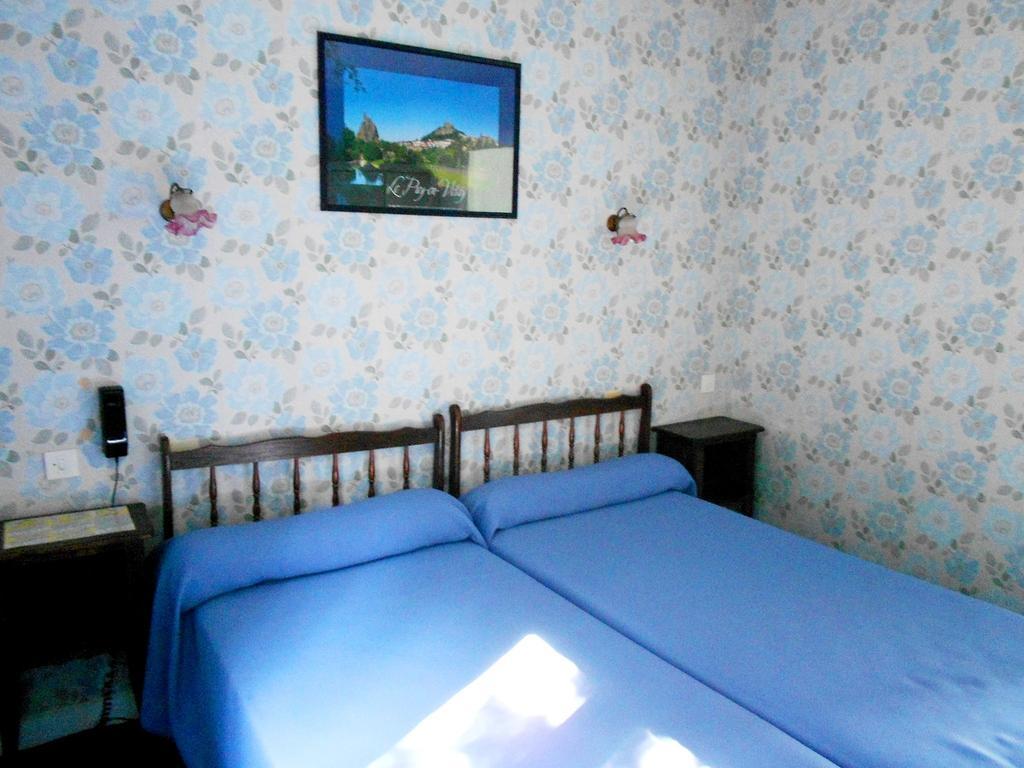 Hotel Restaurant Du Moulin De Barette Blavozy Phòng bức ảnh